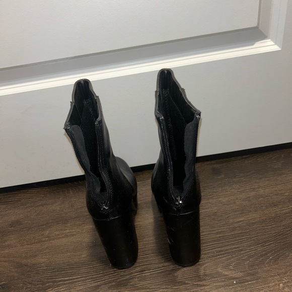 Platform boot - Picture 3 of 5